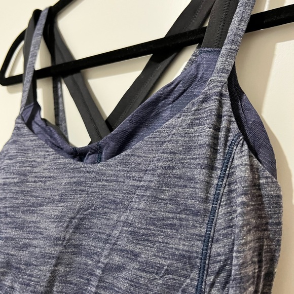 Lululemon lined flowy yoga top (blue, size 6) - Picture 2 of 5
